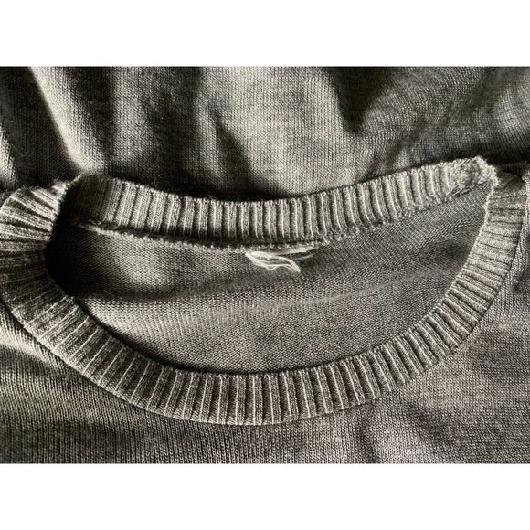 Mickey Mouse sweater - Picture 10 of 12